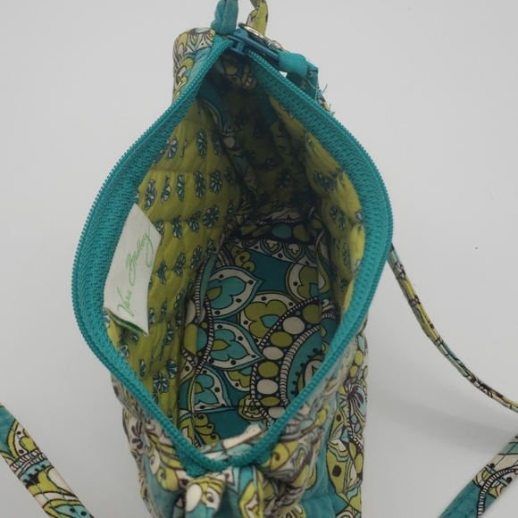 Vera Bradley Cross Body Small Purse - Picture 5 of 10